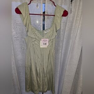 Women's Sage Green Ruffle Dress Size Sm Nwt